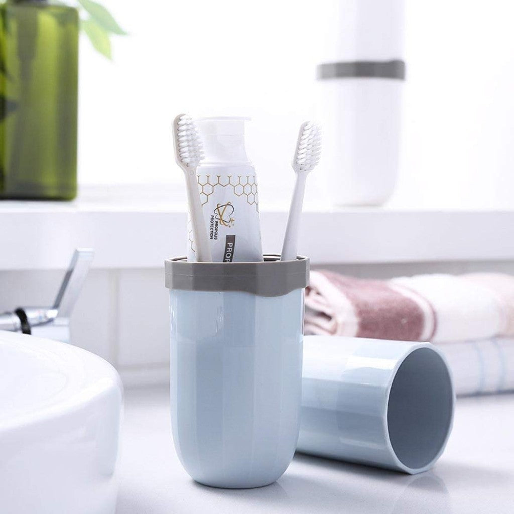 Portable Capsule Shape Travel Toothbrush, Toothpaste, Toiletry and Cosmetic Holder Case (1Pc)